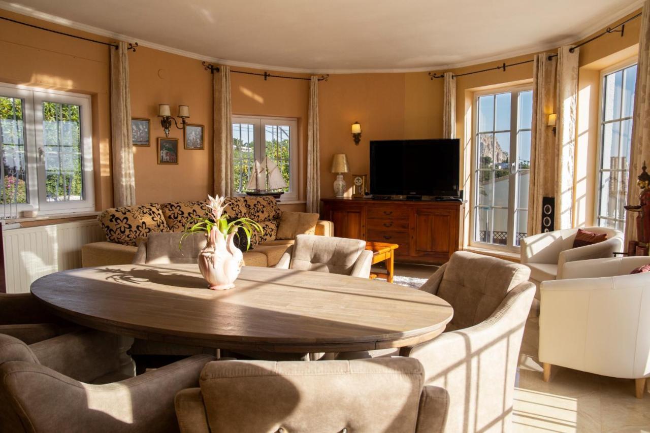Villa Belucra,10P,Seaview,Jacuzzi,Pool Calpe Eksteriør billede